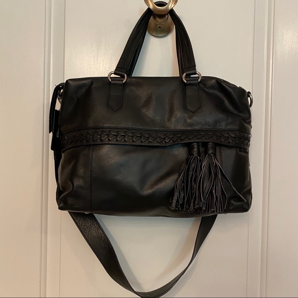 JOELLE HAWKENS NEW BAG BLACK LEATHER DAPHNE DUFFLE SATCHEL HANDLES & STRAP NWT